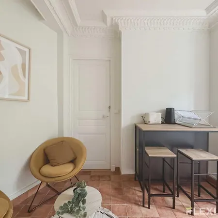 Flexliving - Whole - 18 Daire Paris